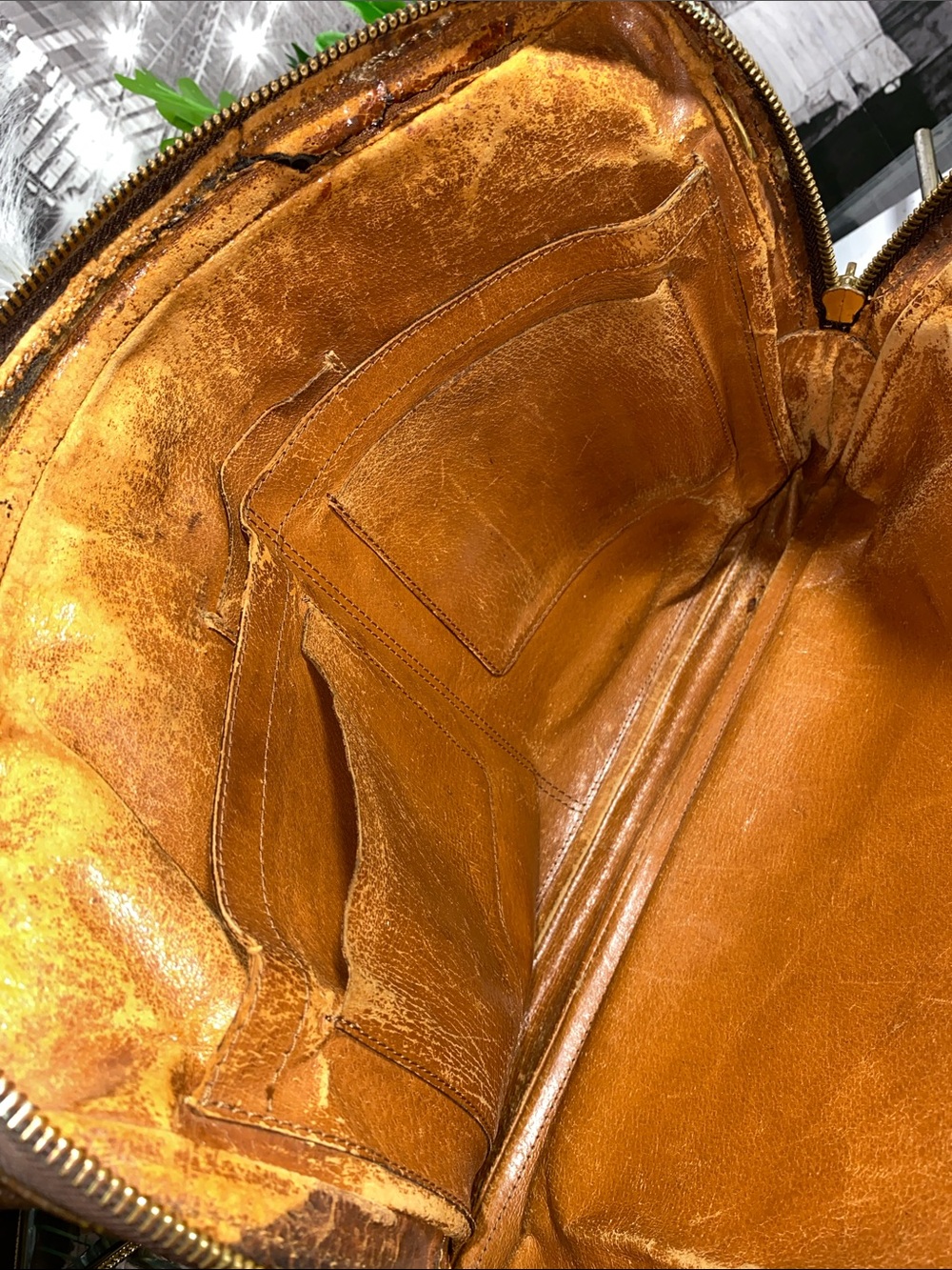 Authentic Vintage Louis Vuitton Brown Monogram Canvas Weekender/Document Bag - Picture 13 of 16